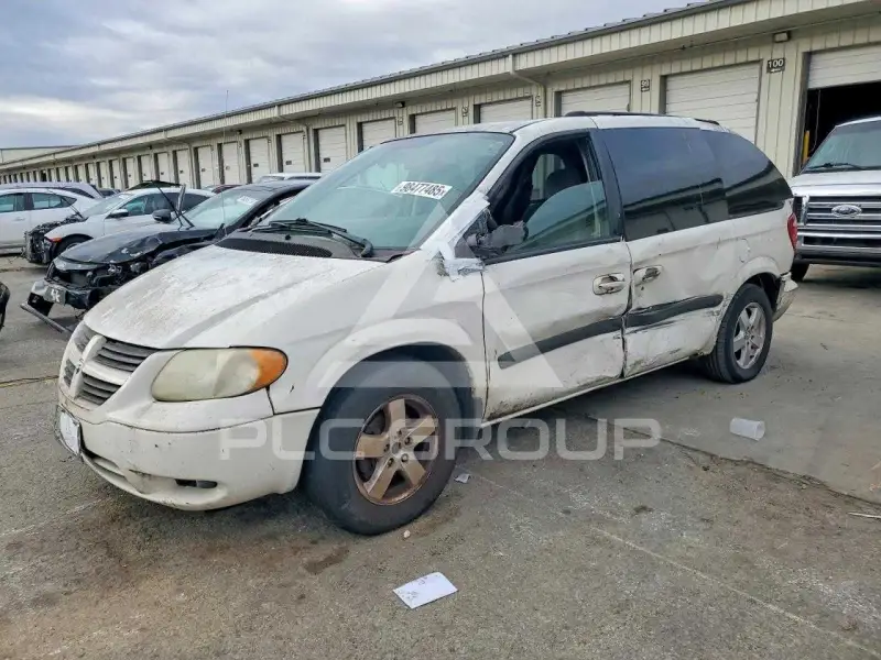 2005 Dodge CARAVAN photo