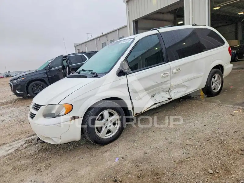 2005 Dodge CARAVAN фото