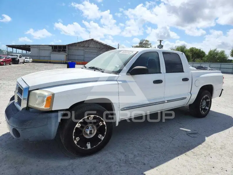 2005 Dodge DAKOTA фото