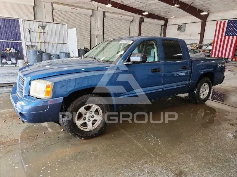 2005 Dodge DAKOTA фото