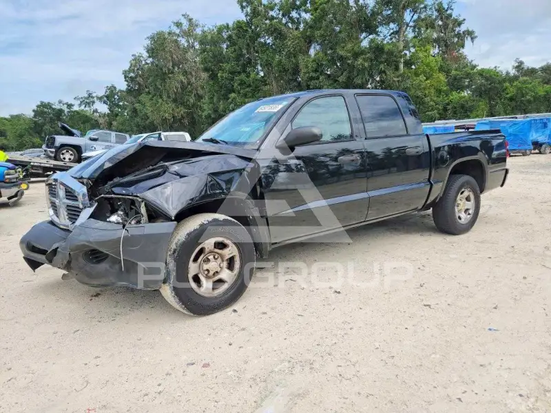 2005 Dodge DAKOTA photo