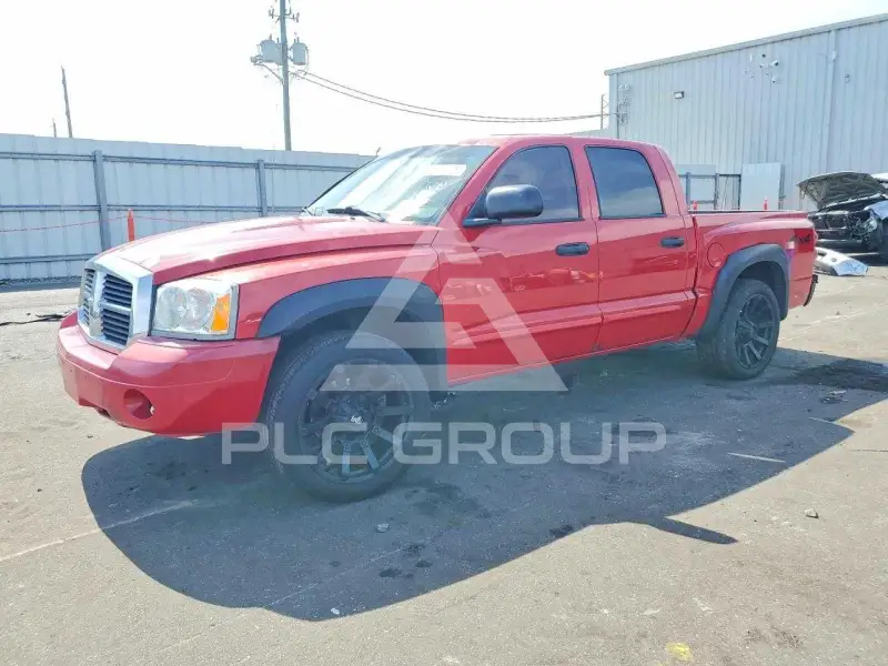 2005 Dodge DAKOTA photo