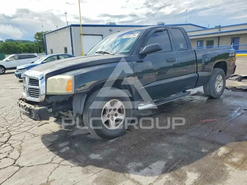 2005 Dodge DAKOTA фото