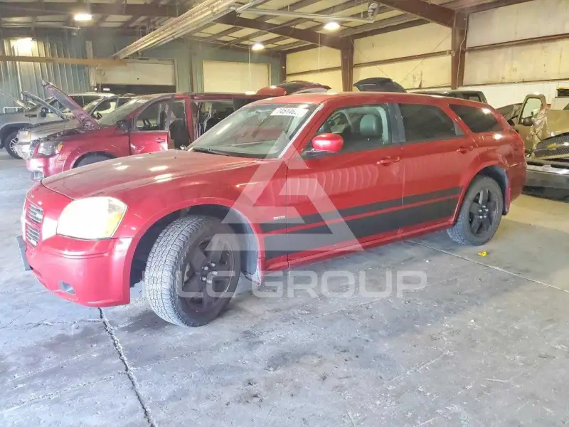 2005 Dodge MAGNUM photo