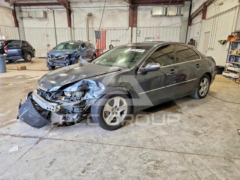 2005 Acura RL photo