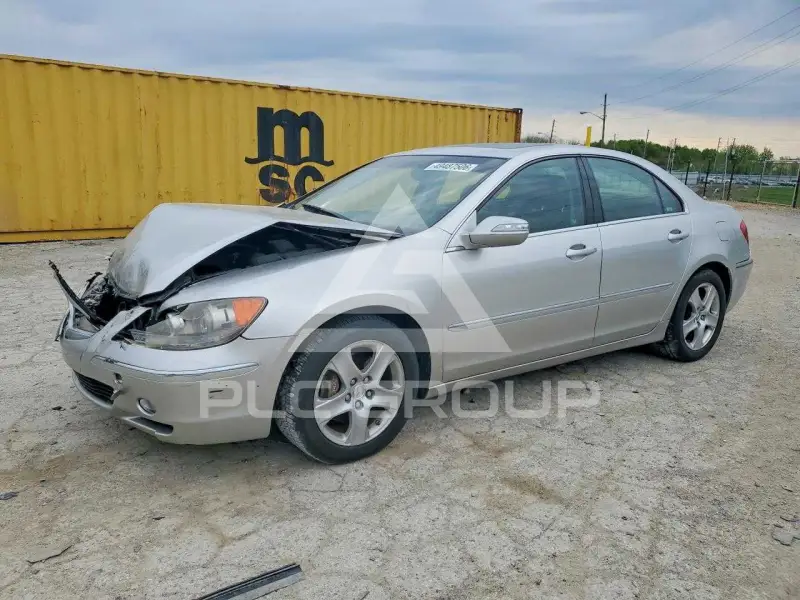 2005 Acura RL photo