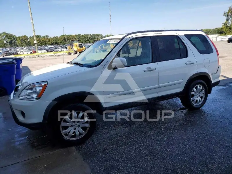2005 Honda CR-V photo