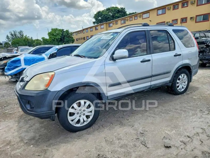 2005 Honda CR-V photo