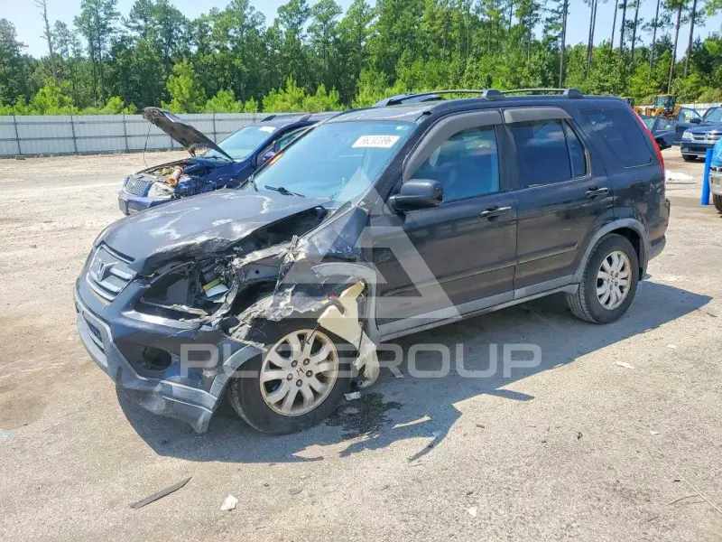 2005 Honda CR-V photo