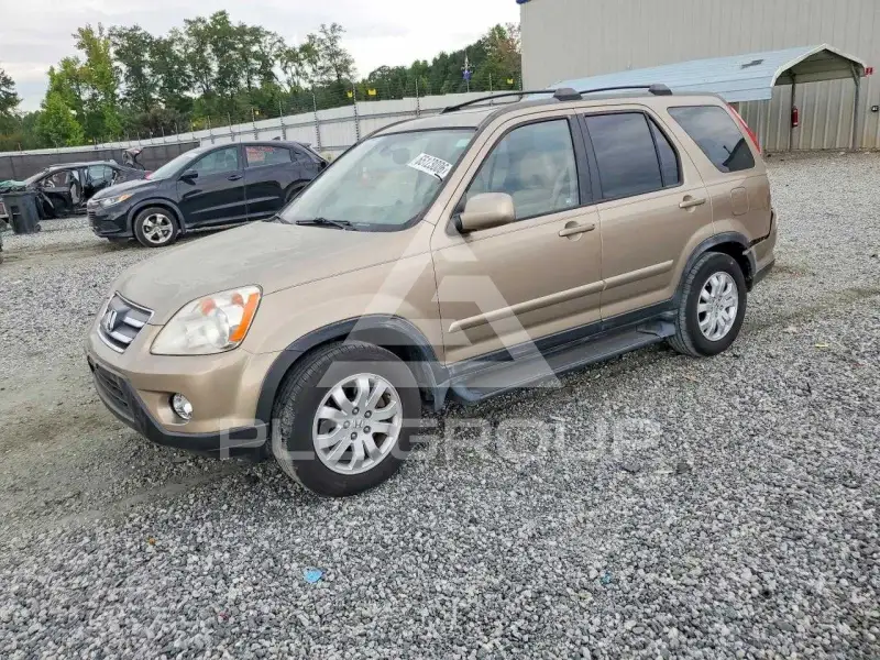 2005 Honda CR-V photo