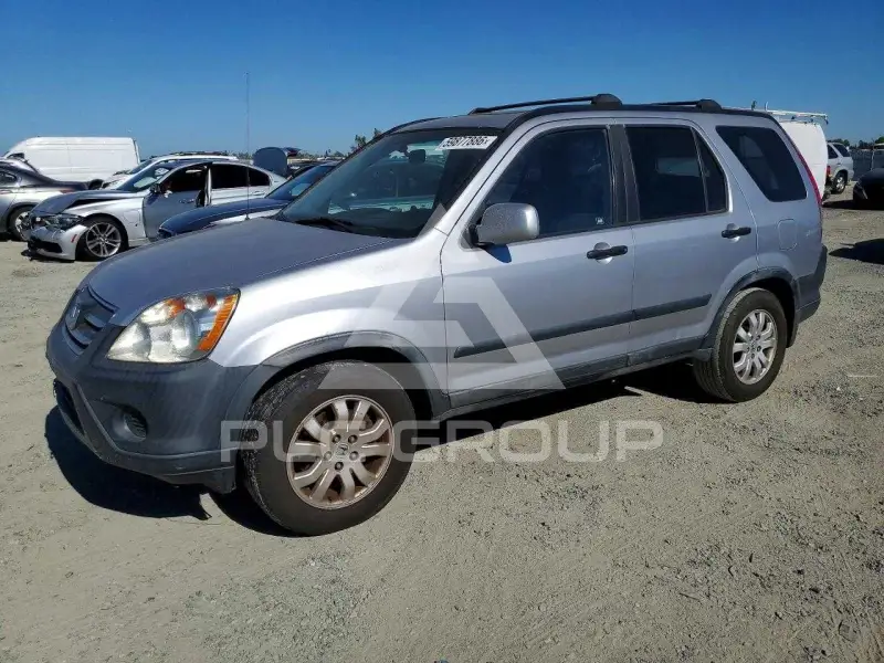 2005 Honda CR-V photo
