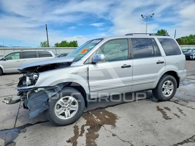 2005 Honda PILOT photo