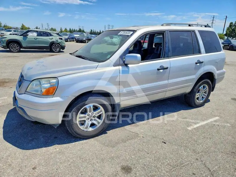 2005 Honda PILOT photo