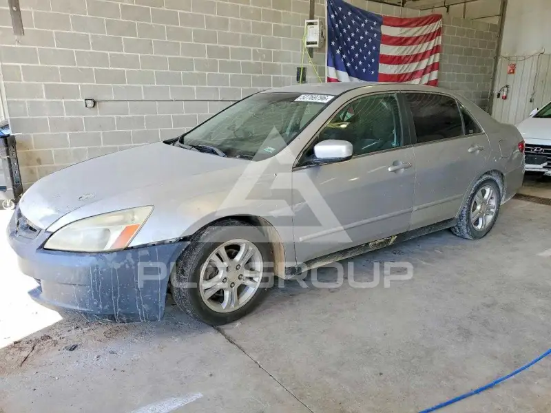 2005 Honda Accord фото