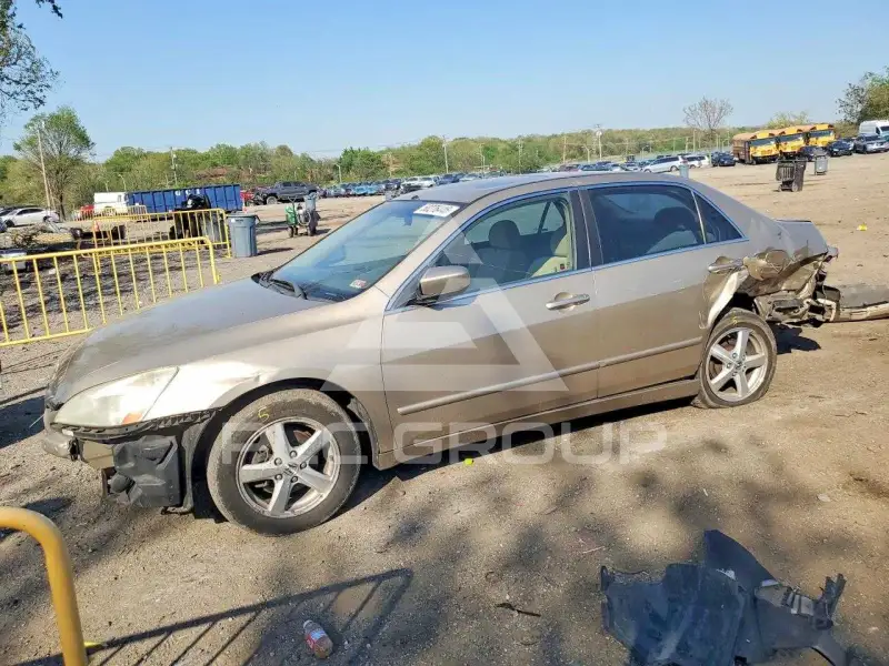 2005 Honda Accord фото