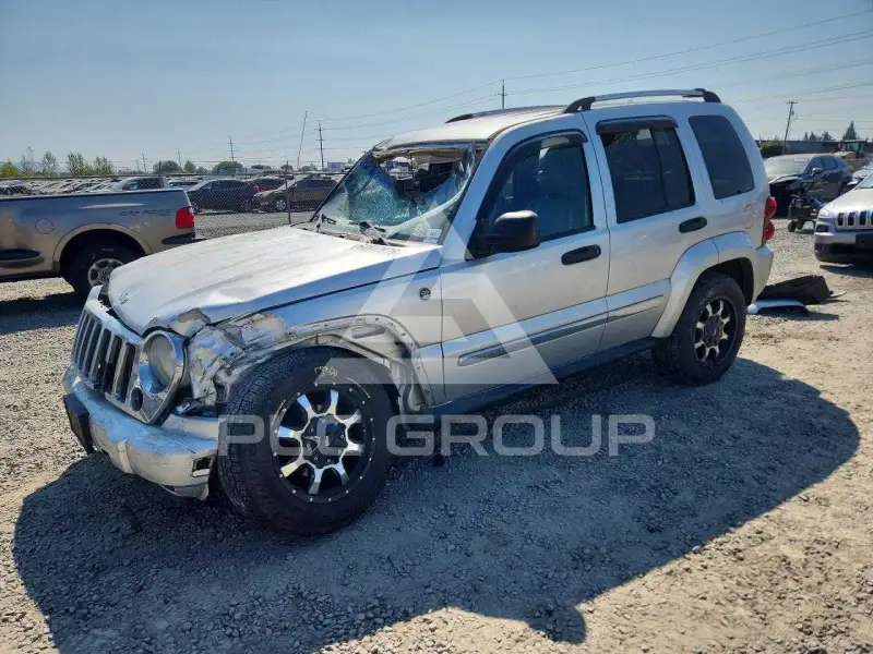 2005 Jeep LIBERTY фото