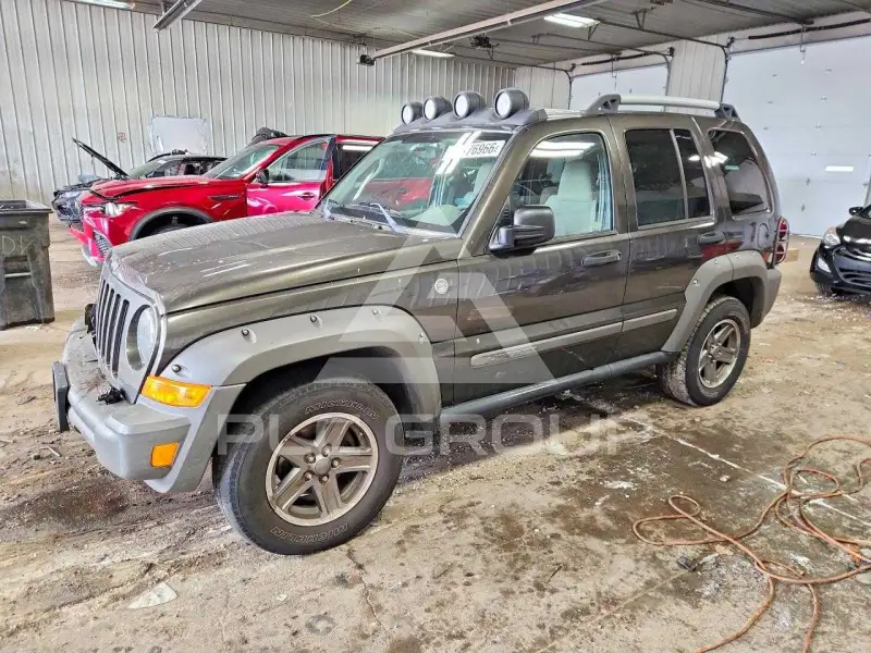 2005 Jeep LIBERTY photo