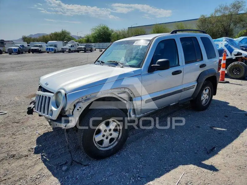 2005 Jeep LIBERTY фото