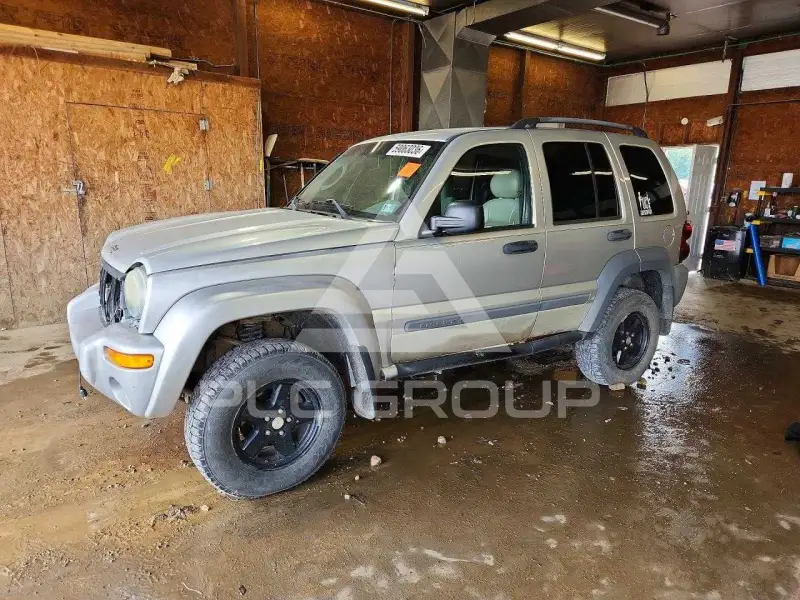 2005 Jeep LIBERTY фото