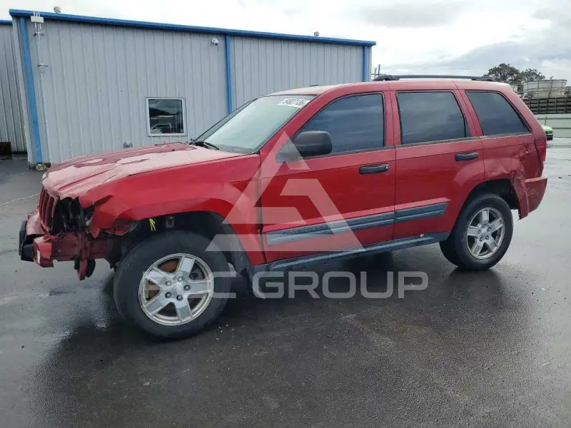 2005 Jeep CHEROKEE фото