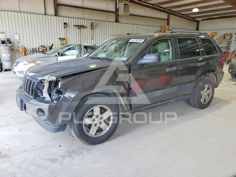 2005 Jeep CHEROKEE фото