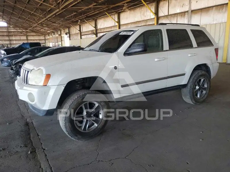 2005 Jeep CHEROKEE фото