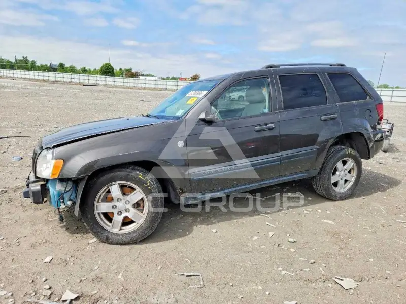 2005 Jeep Grand Cherokee фото