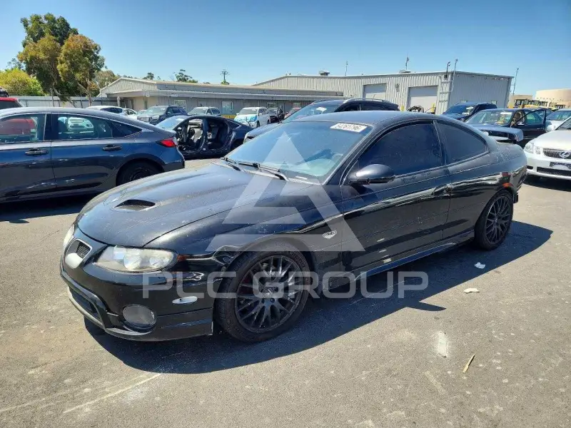2005 Pontiac GTO photo