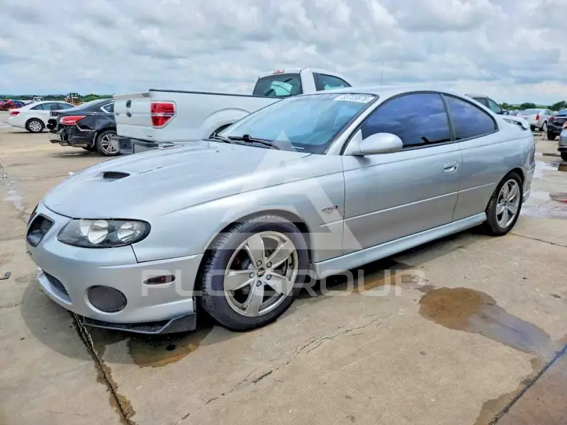 2005 Pontiac GTO photo