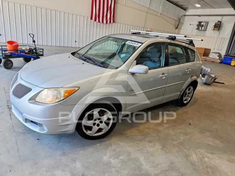 2005 Pontiac VIBE photo
