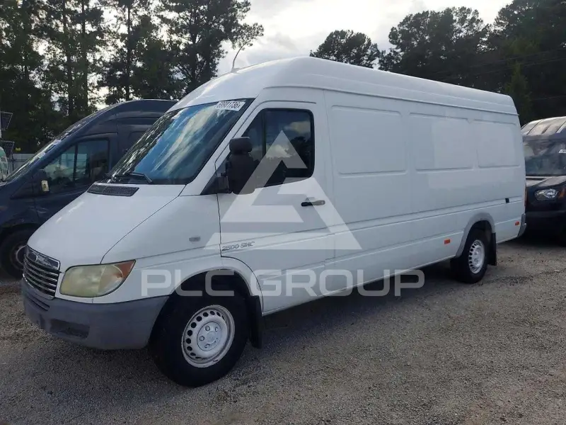 2005 Freightliner  photo