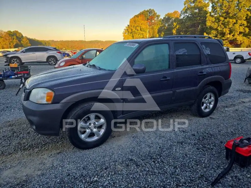 2005 Mazda Tribute photo