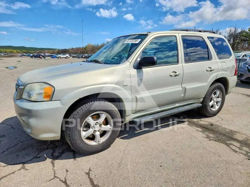 2005 Mazda Tribute photo
