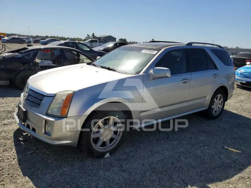 2005 Cadillac SRX photo