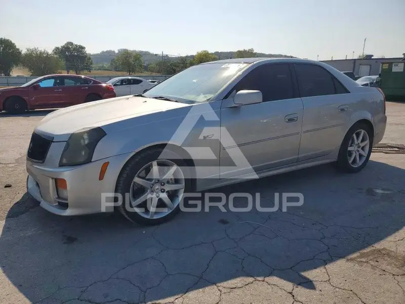2005 Cadillac CTS photo