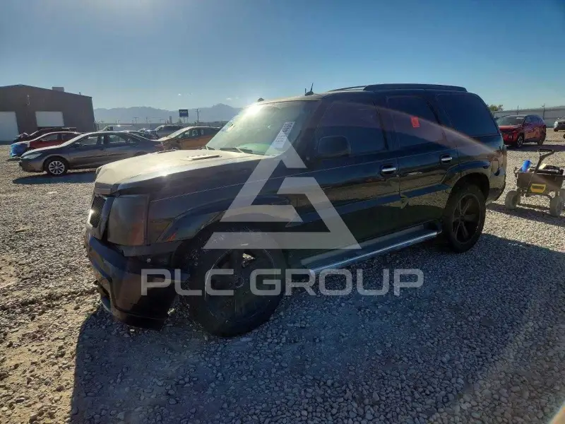 2005 Cadillac ESCALADE photo