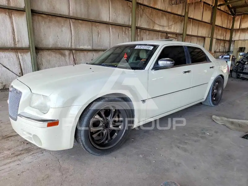 2005 Chrysler 300 фото