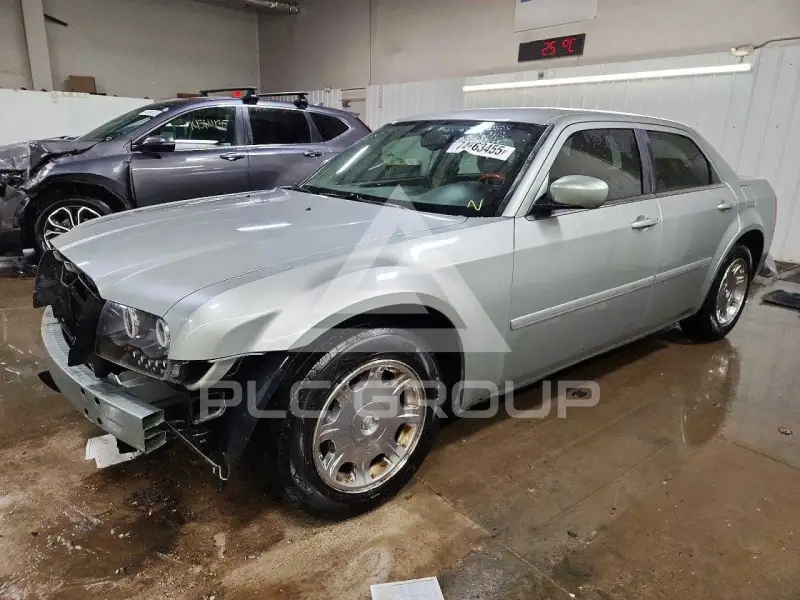 2005 Chrysler 300 фото