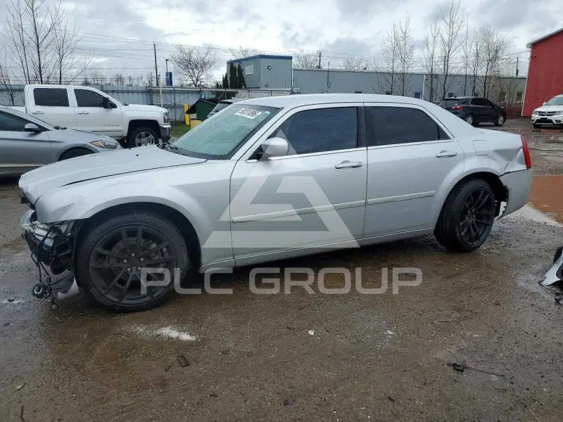 2005 Chrysler 300 фото