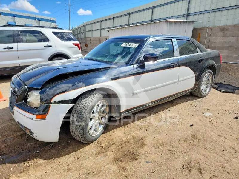 2005 Chrysler 300 фото