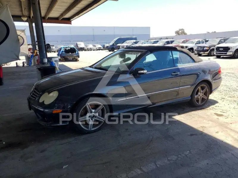 2005 Mercedes Benz CLK фото