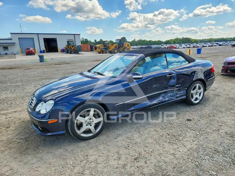 2005 Mercedes Benz CLK фото