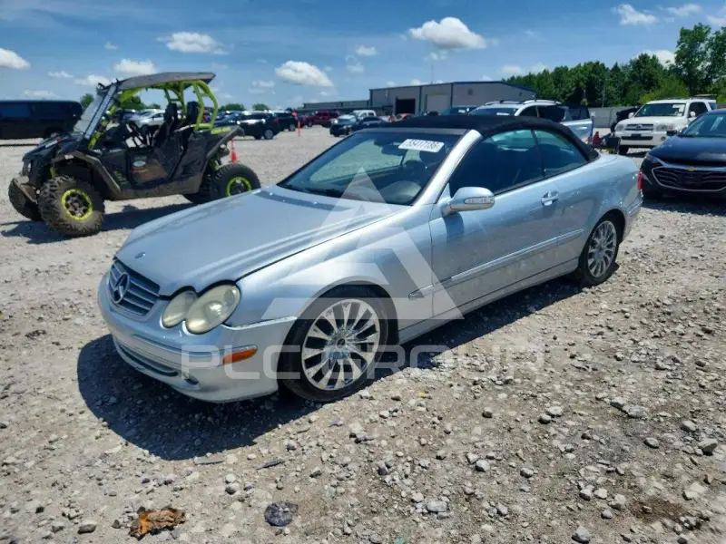 2005 Mercedes Benz CLK фото