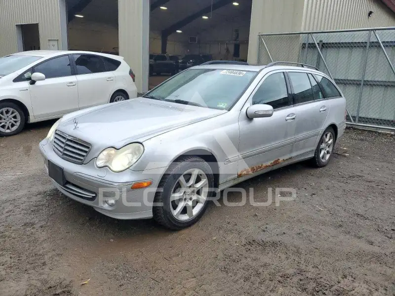 2005 Mercedes Benz C-Class фото