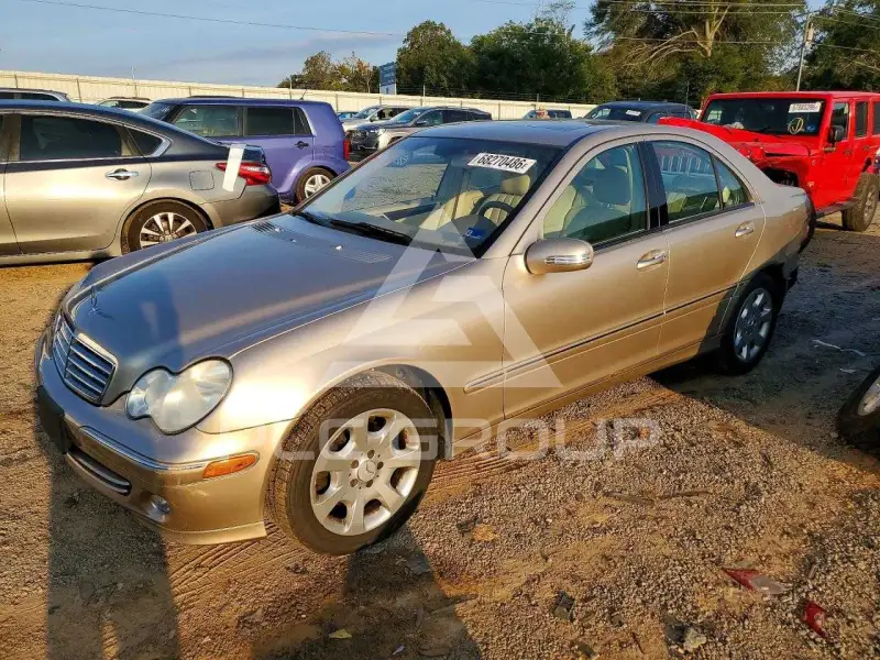 2005 Mercedes Benz C-Class фото