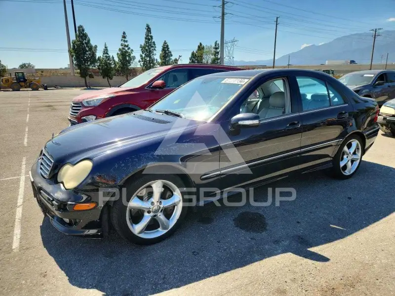 2005 Mercedes Benz C-Class фото