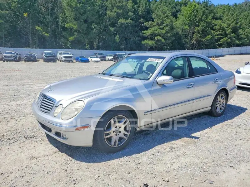 2005 Mercedes Benz E-Class фото