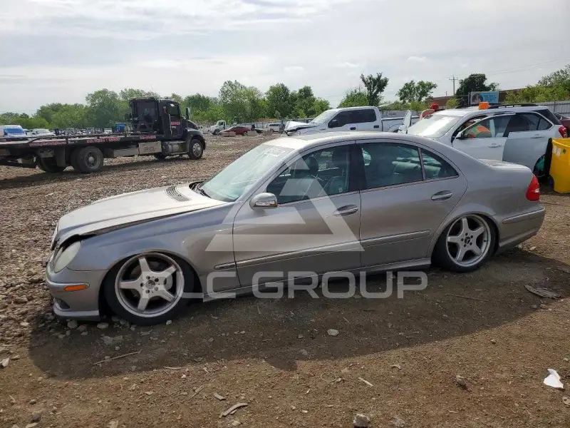 2005 Mercedes Benz E-Class фото