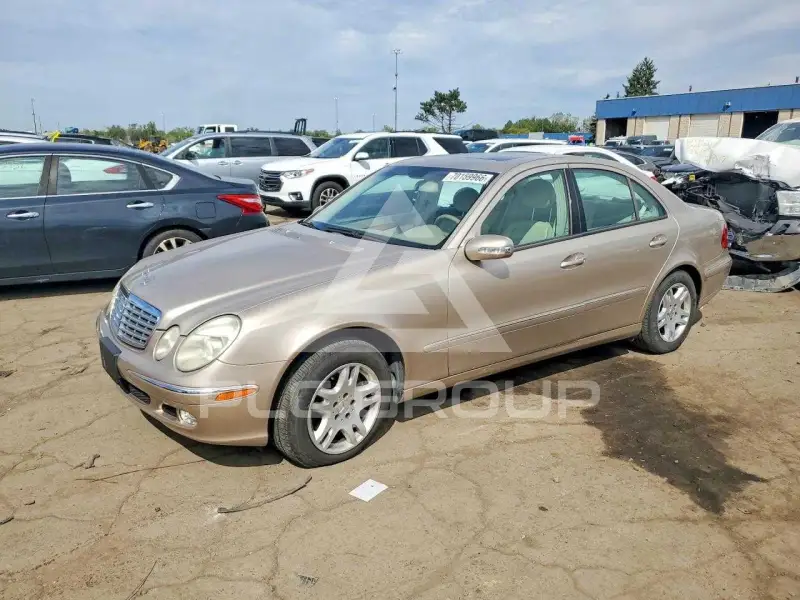2005 Mercedes Benz E-Class фото