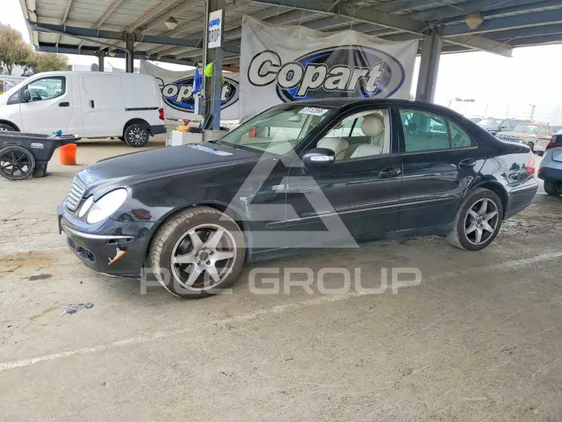 2005 Mercedes Benz E-Class photo